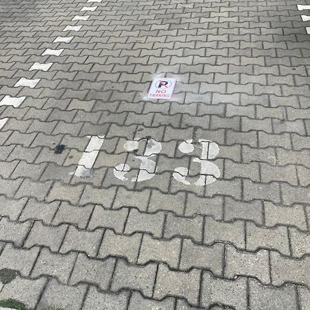 Apartament Avana Oradea Bagian luar foto