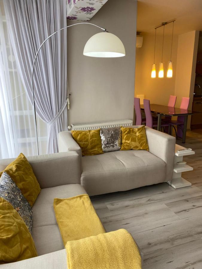 Apartament Avana Oradea Bagian luar foto