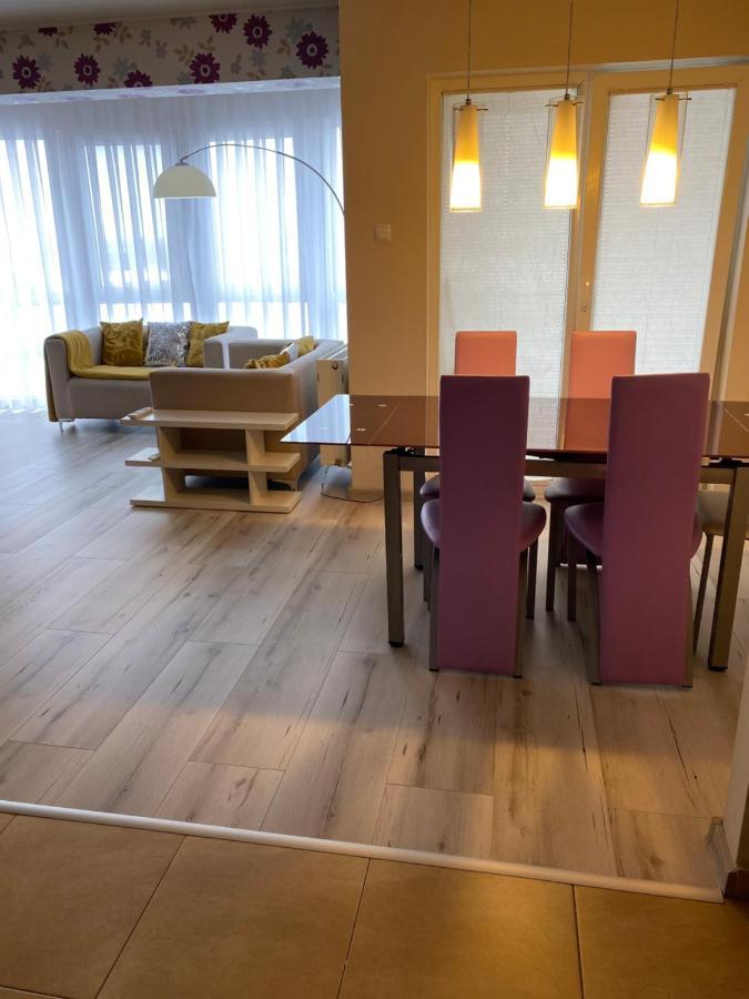 Apartament Avana Oradea Bagian luar foto